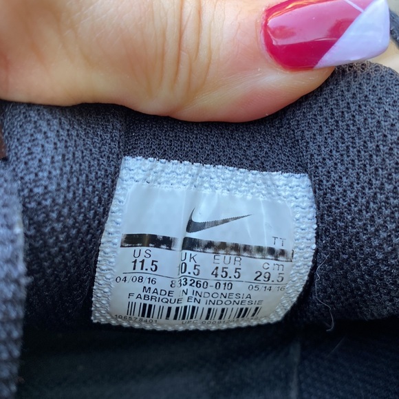 ❤️Host Pick❤️ Nike Air Max Motion Low Cross Trainer/ Running Style 833260 010 - Picture 3 of 9